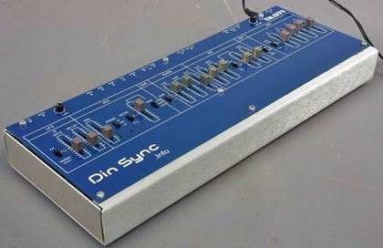 various-Din Sync Roland-inspired Gilbert  